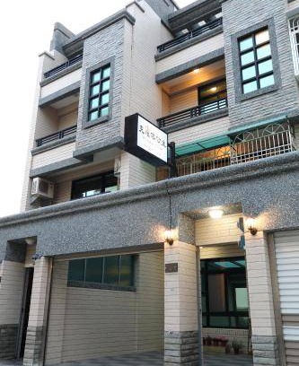 Hengchun Old Town Hotel | 40 m² Motel ∙ 8 guests