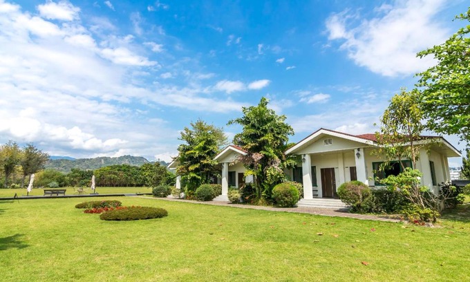 Taitung Hotel | 42 m² Motel ∙ 127 guests