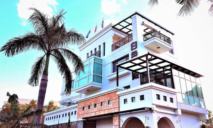 Hualien City Centre Hotel | 45 m² Motel ∙ 6 guests