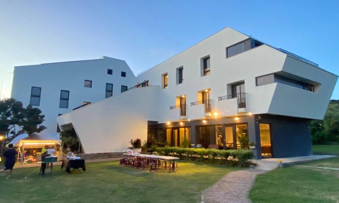 Sail Rock Beach Hotel | 60 m² Hotel ∙ 4 guests