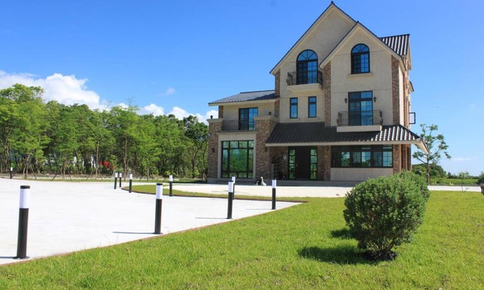 Shoufeng Hotel | 66 m² Motel ∙ 8 guests