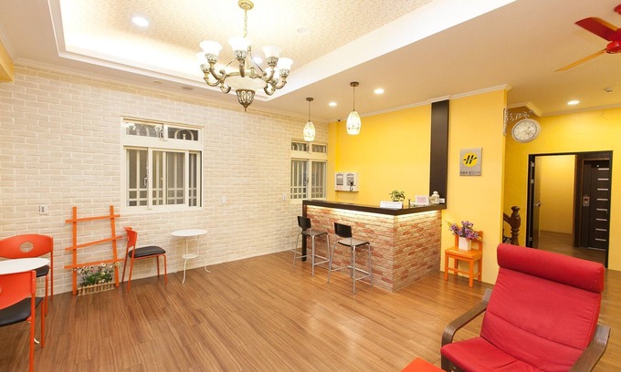 Yilan Bed & Breakfast | N. Castle Hotel