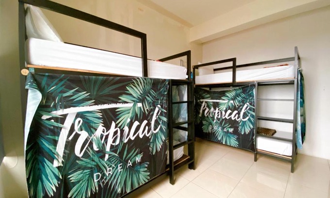 Gongtouli Hostel | The Way Hostel & Bar