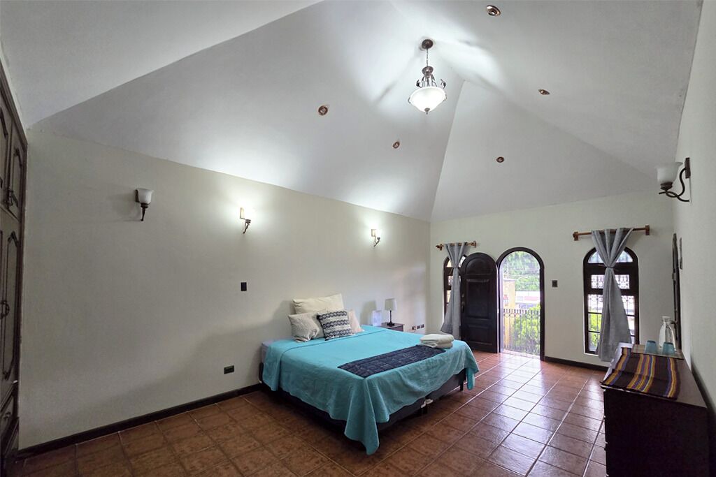 Zona 13 Bed & Breakfast | A 3 minutos del Aeropuerto