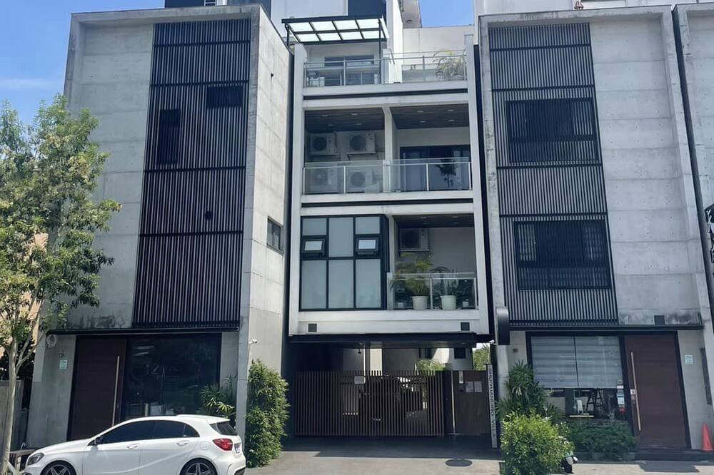 Dongshan Bed & Breakfast | H-house