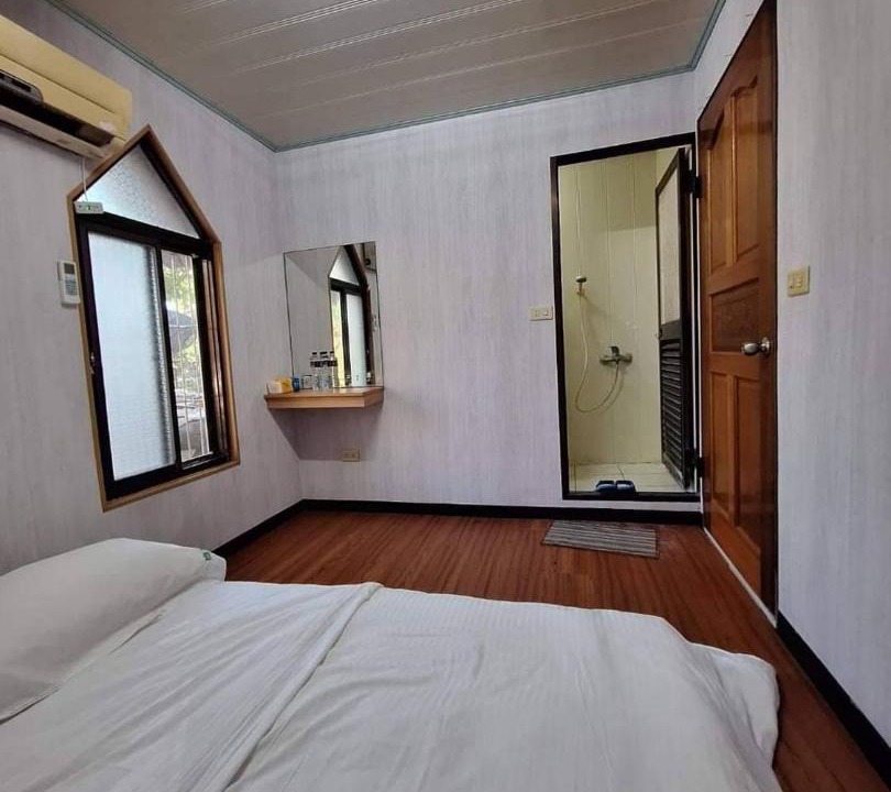Checheng Cabin | 墾丁溪之谷樹屋農場民宿