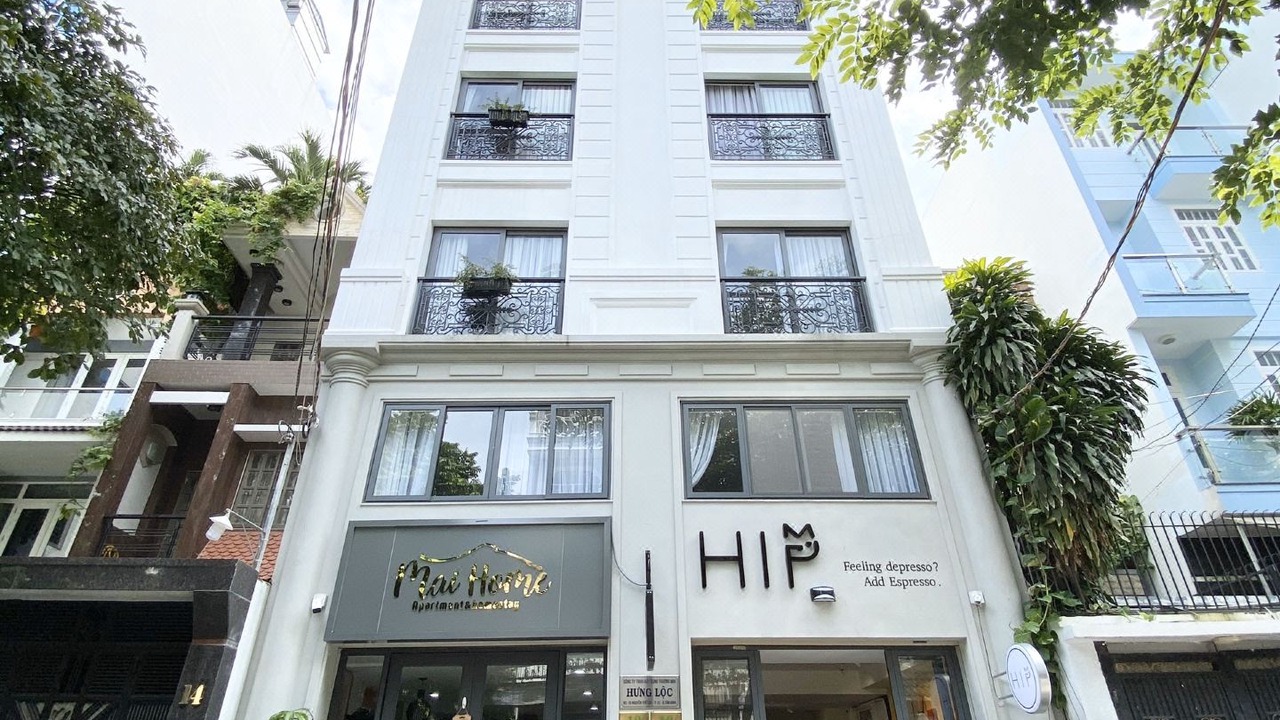 Photo of Buildings in Ba Queo