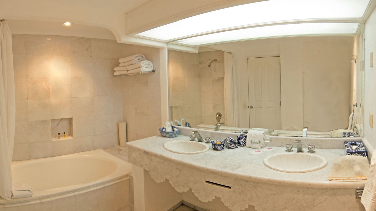 Photo of Bathroom in Las Hadas