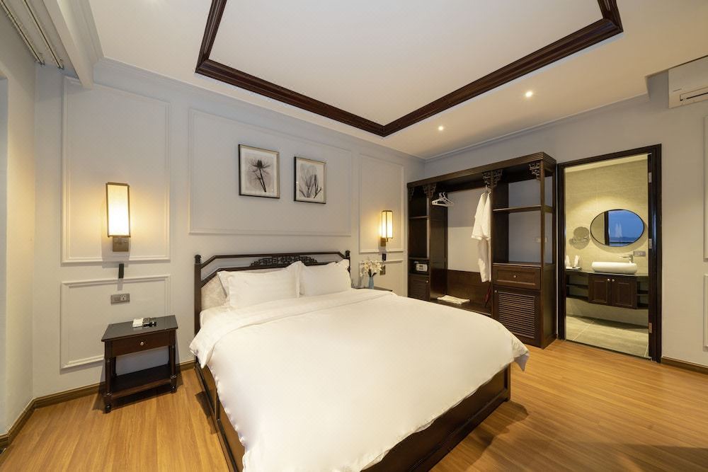 Photo of Bedroom in Thanh Ha