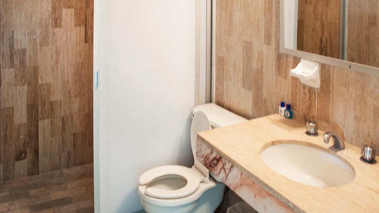 Photo of Bathroom in Costera Acapulco
