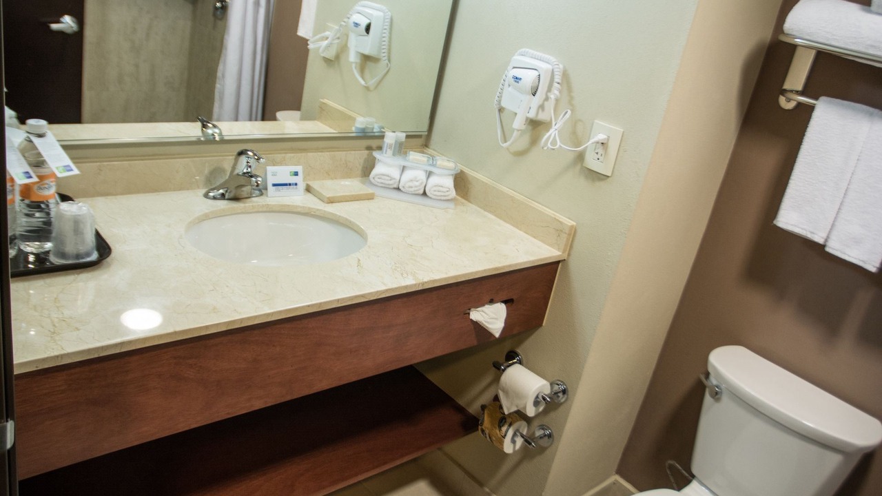 Photo of Bathroom in Tlaquepaque