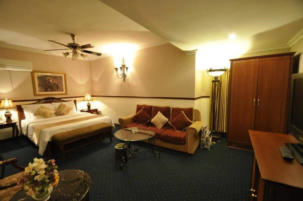 Photo of Livingroom in District 10