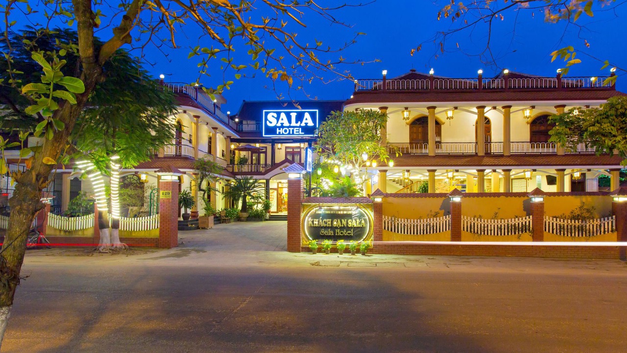 Photo of Buildings in Cam Pho