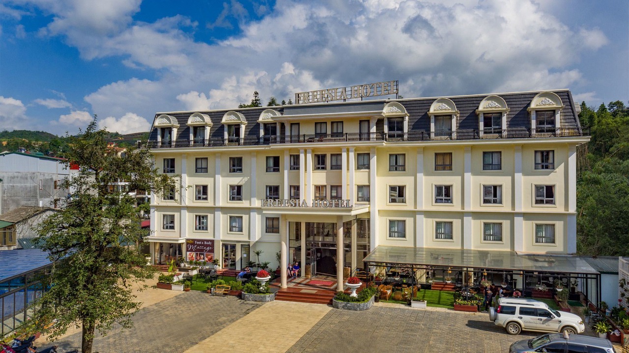 Photo of Buildings in Sa Pa
