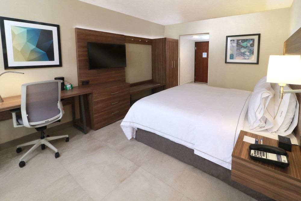 Photo of Bedroom in Tlaquepaque