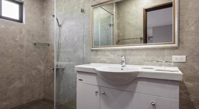 Photo of Bathroom in Lugu