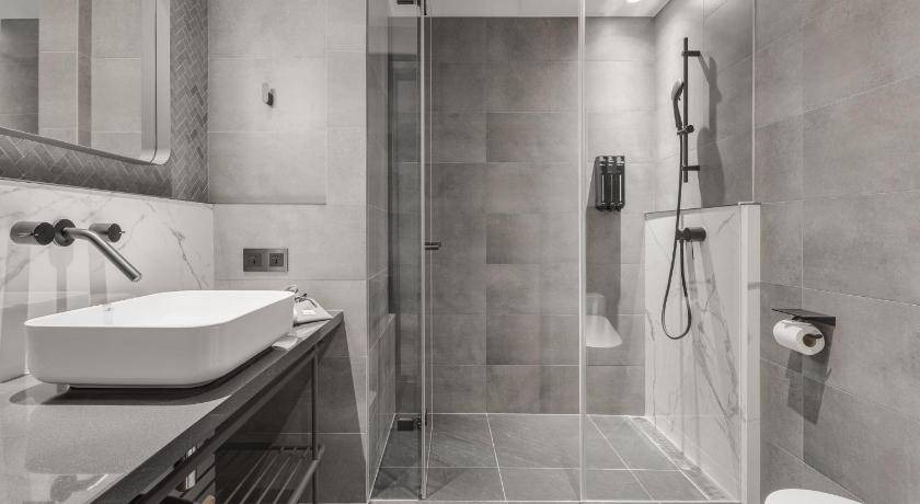 Photo of Bathroom in Daan