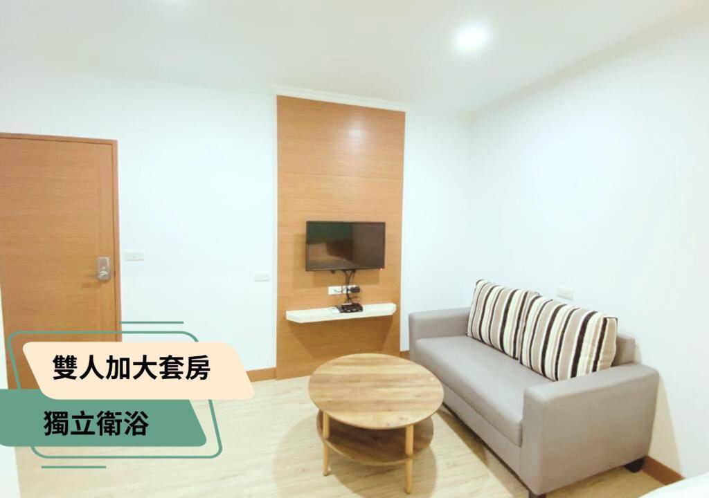 Photo of Others in Xihu