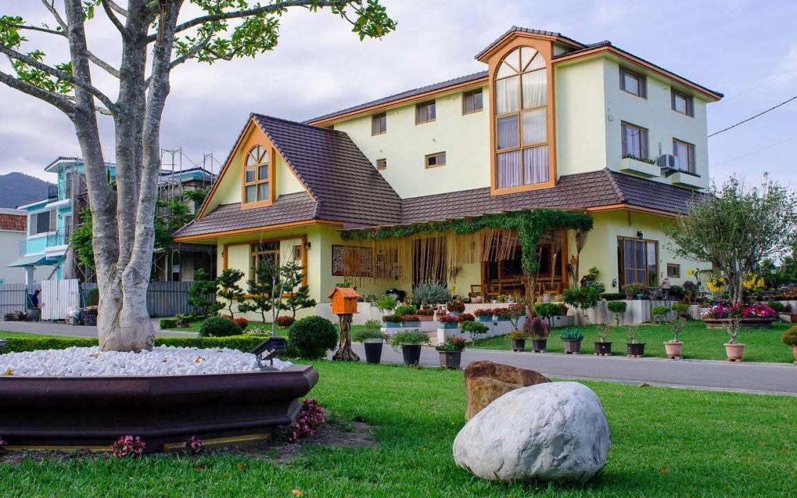 Photo of Buildings in Beinan
