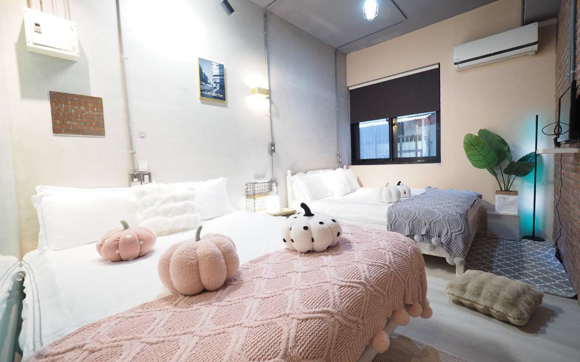 Photo of Others in Xinyi