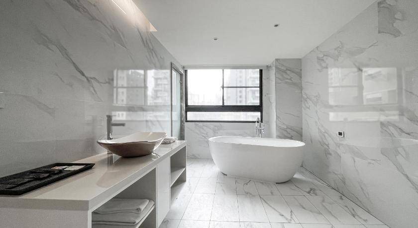 Photo of Bathroom in Xitun District