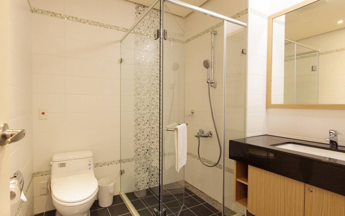 Photo of Bathroom in Jiji