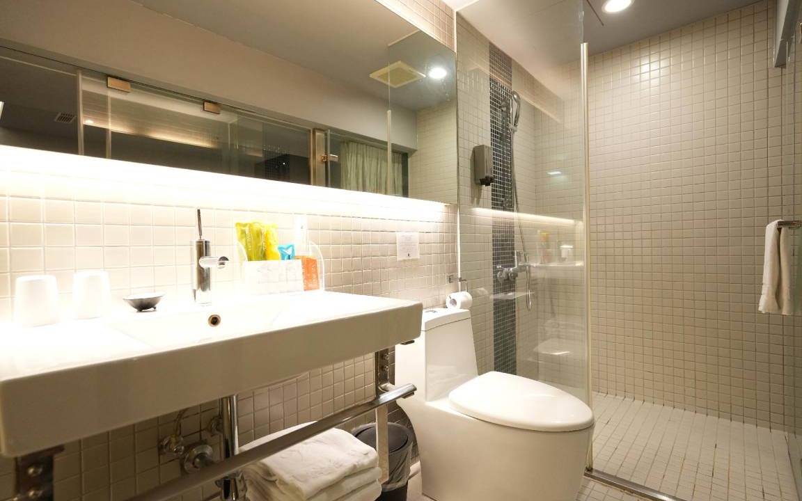 Photo of Bathroom in Daan