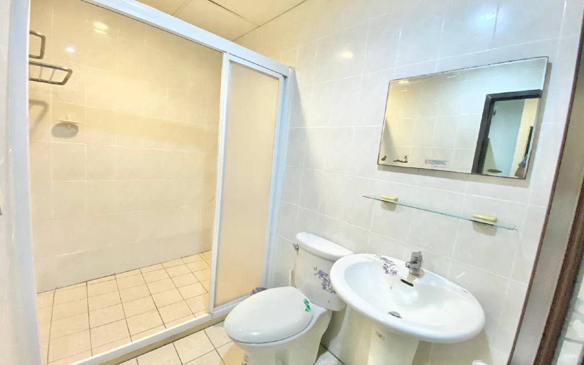 Photo of Bathroom in Shida