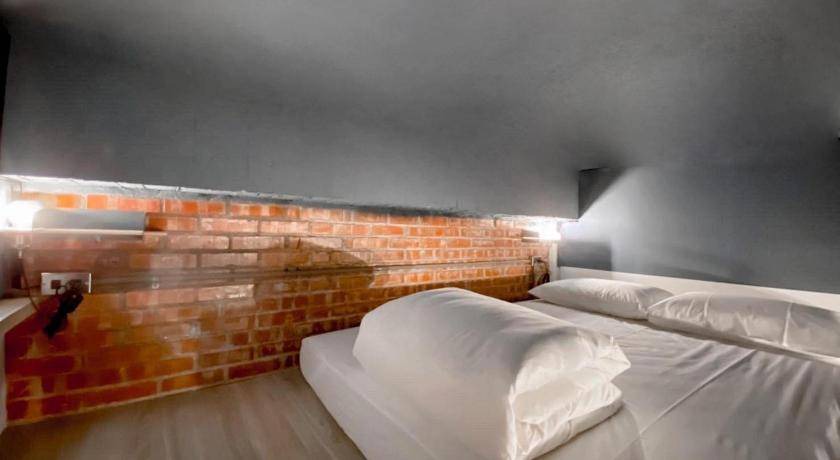 Photo of Bedroom in East District