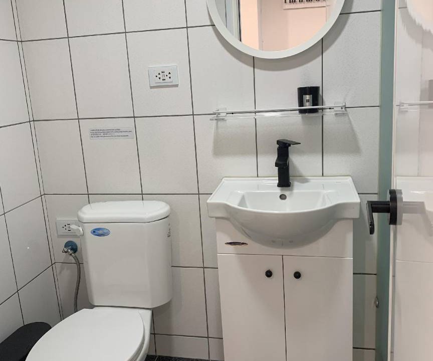 Photo of Bathroom in Zhongzheng