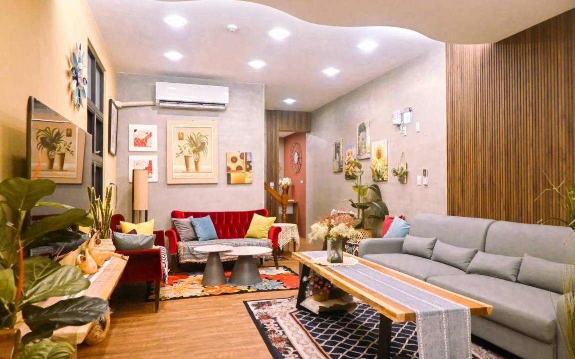 Photo of Livingroom in West Central District