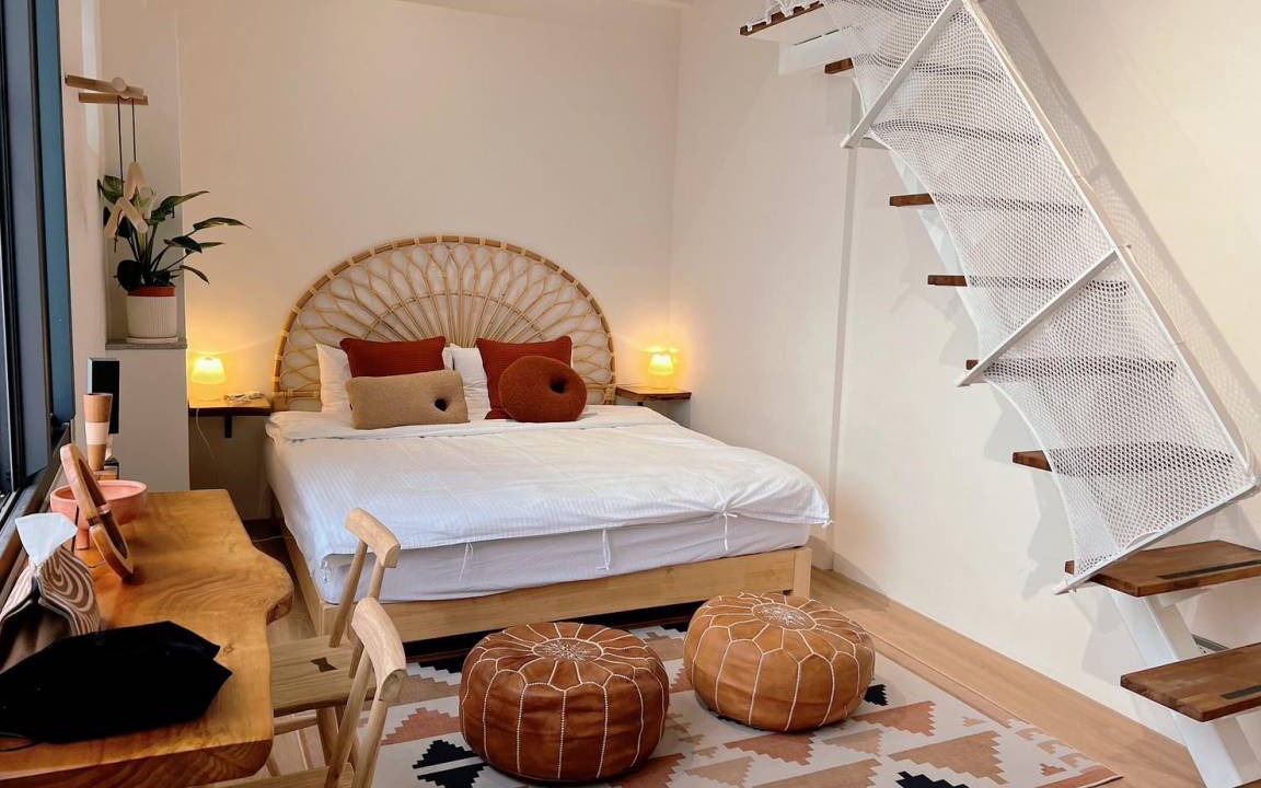 Photo of Bedroom in East District