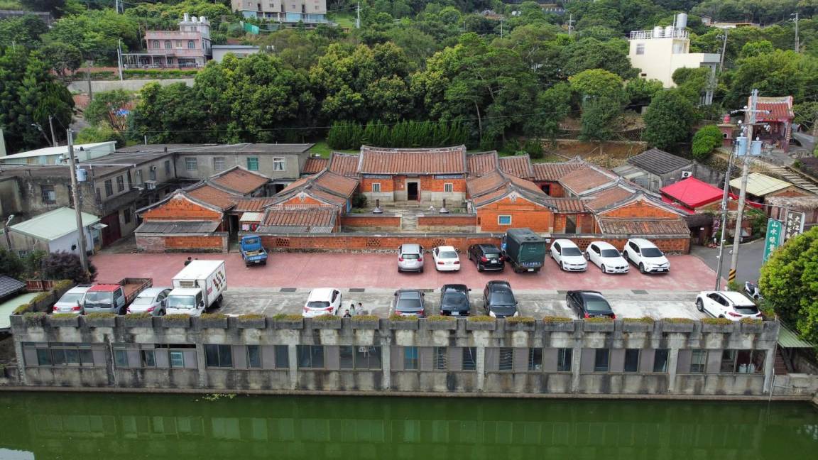 Photo of Buildings in Longtan District
