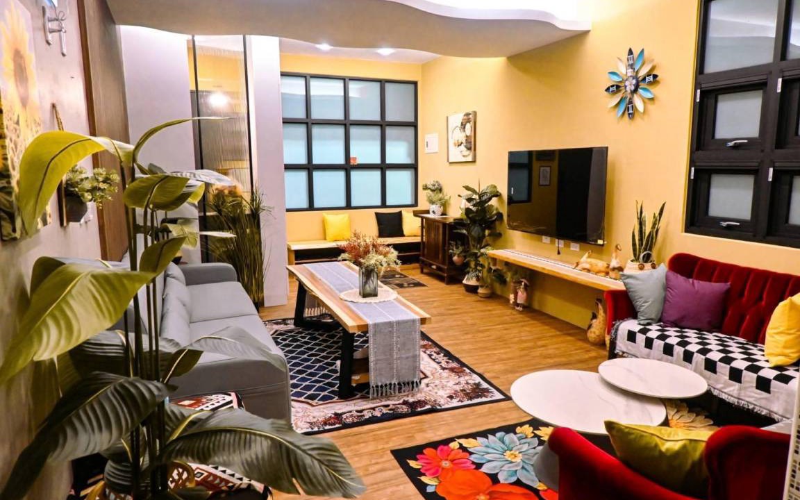 Photo of Livingroom in West Central District