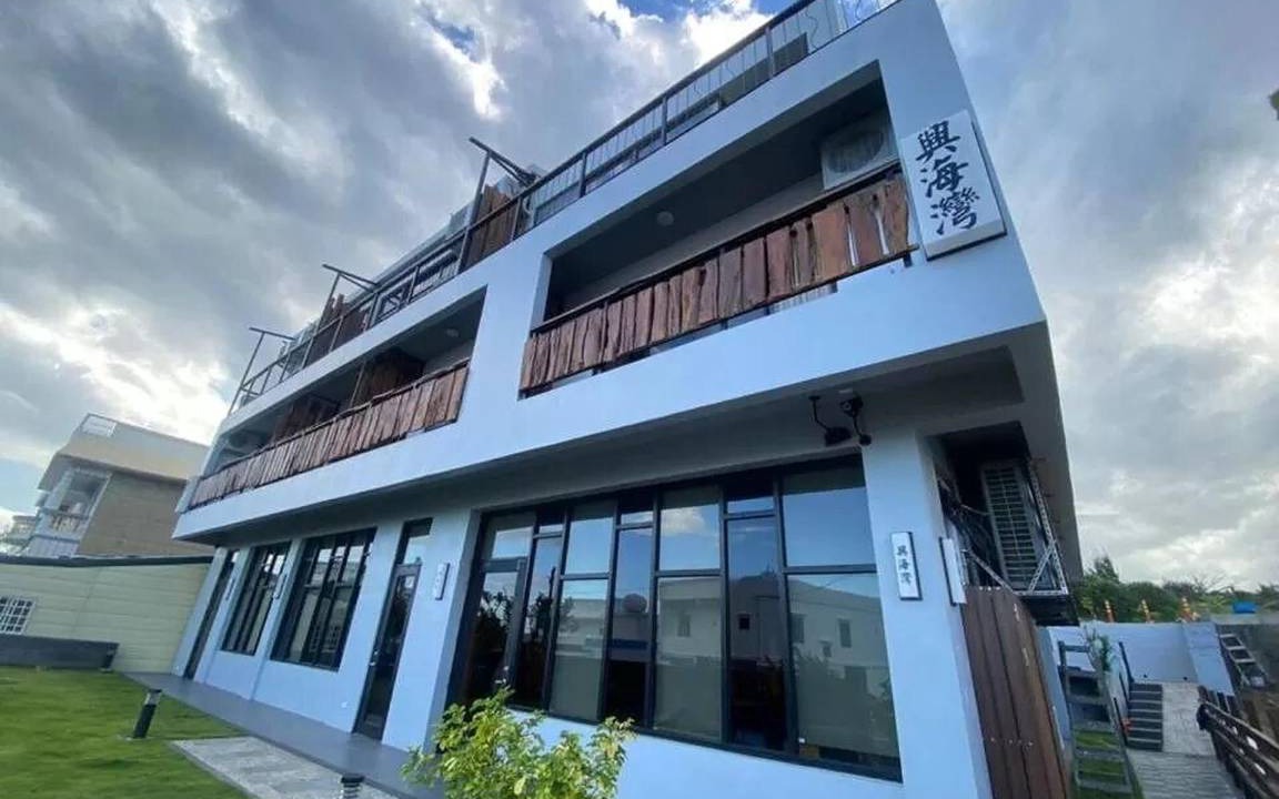 Photo of Buildings in Eluan
