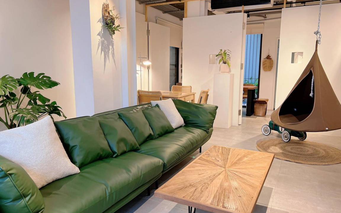 Photo of Livingroom in East District