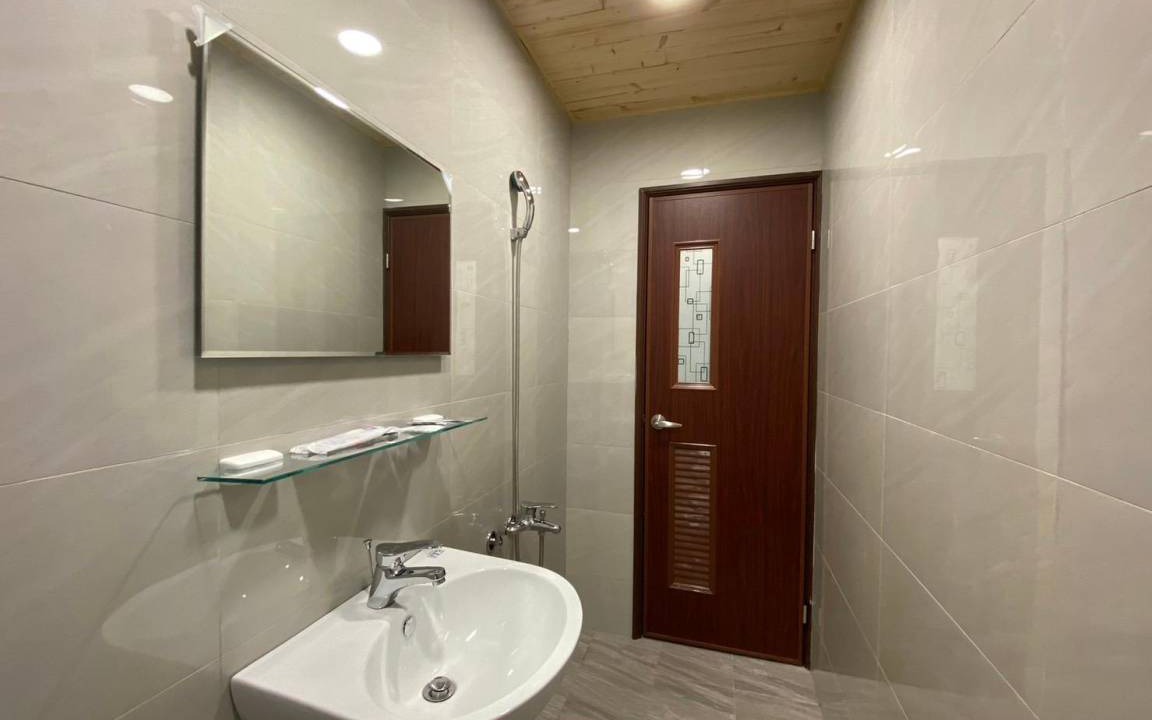 Photo of Bathroom in North District