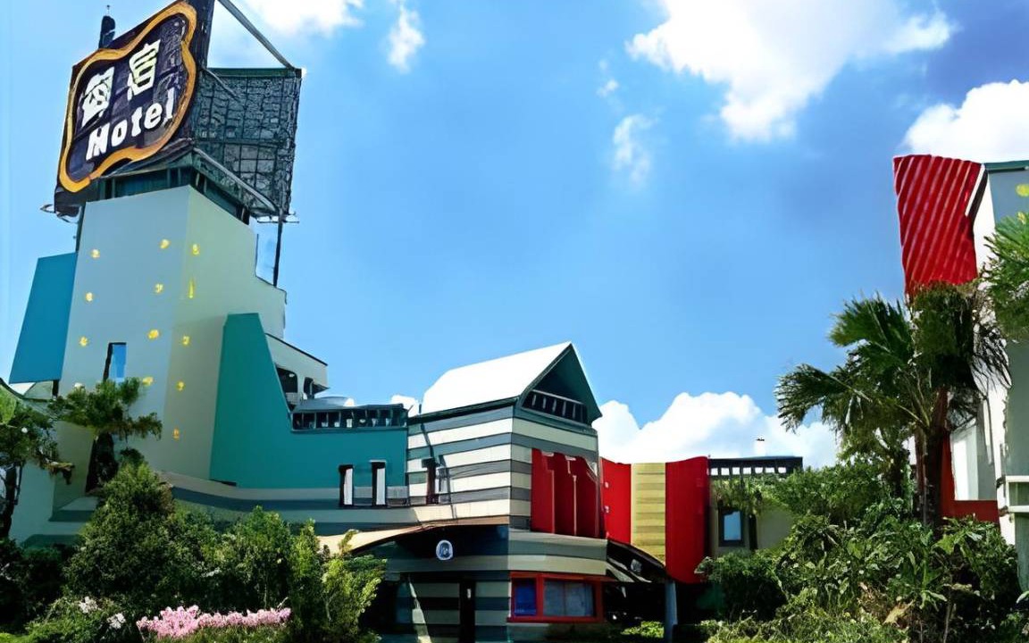Photo of Buildings in Cianjhen District