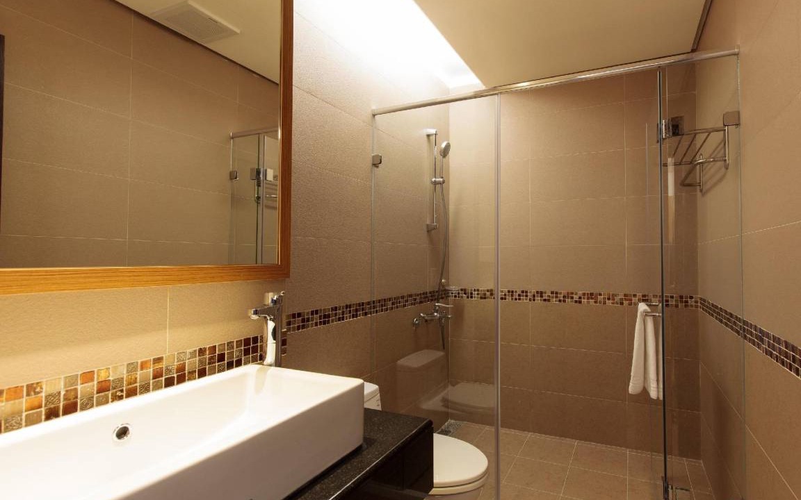 Photo of Bathroom in Jiji