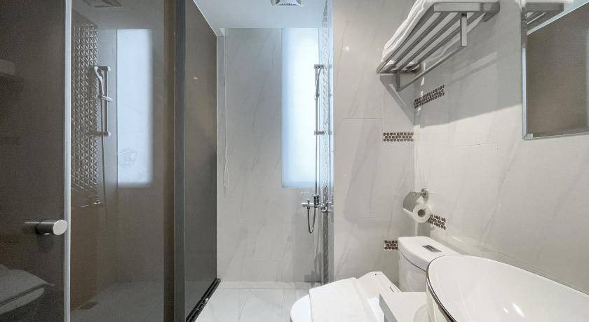 Photo of Bathroom in Xitun District
