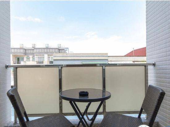 Photo of Patio Balcony in Hengchun Old Town