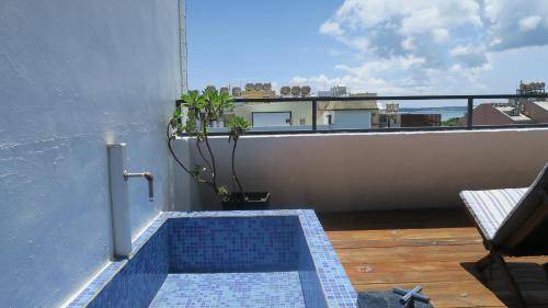 Photo of Patio Balcony in Big Beach