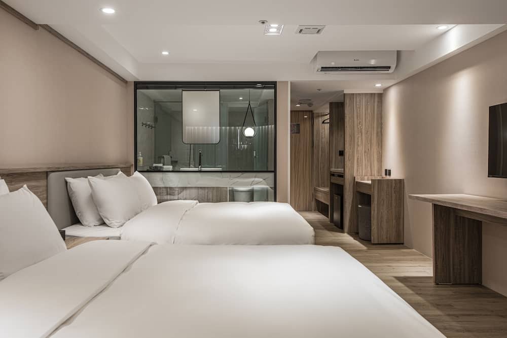 Photo of Bedroom in West District