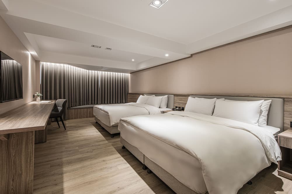 Photo of Bedroom in West District