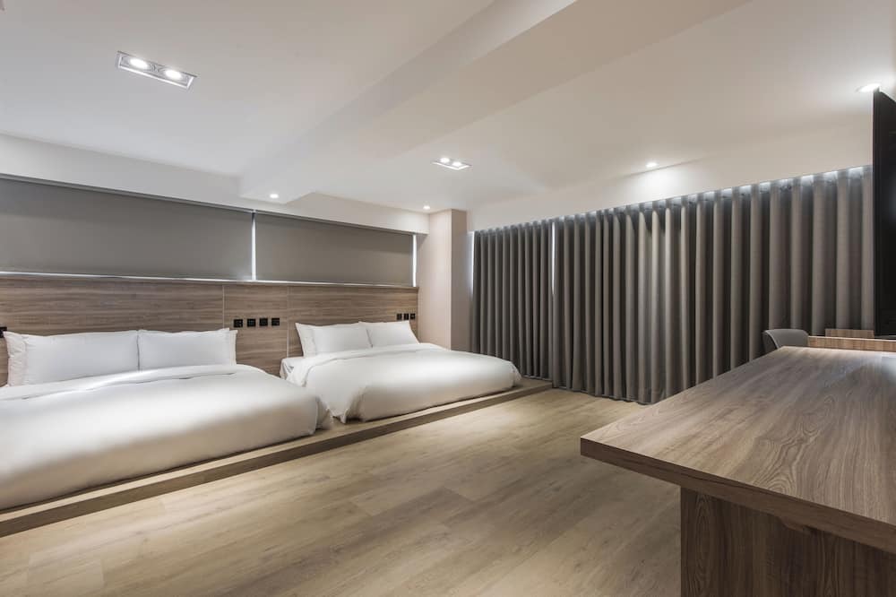 Photo of Bedroom in West District