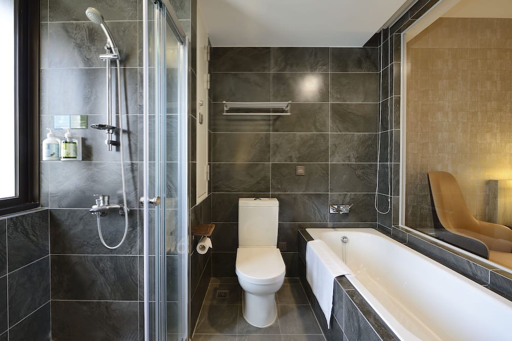 Photo of Bathroom in Guishan District