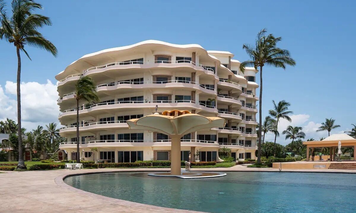 Photo of Outdoor in Flamingos