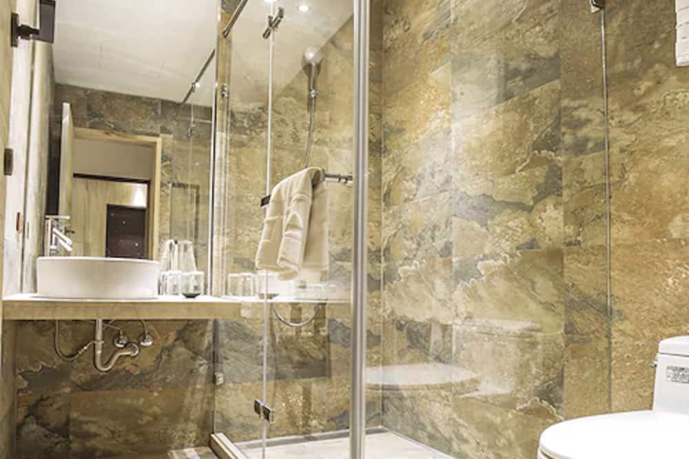 Photo of Bathroom in Cianjin District
