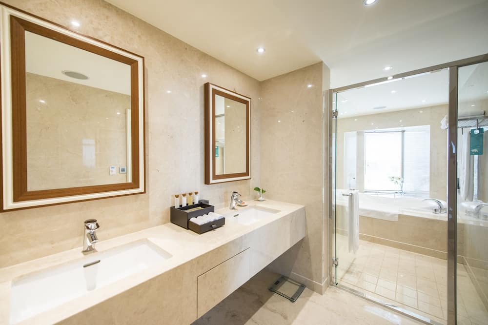 Photo of Bathroom in Wuqi District