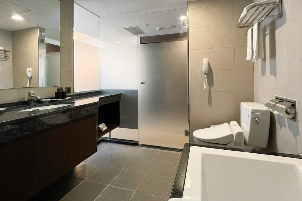 Photo of Bathroom in Hsinchu City Centre